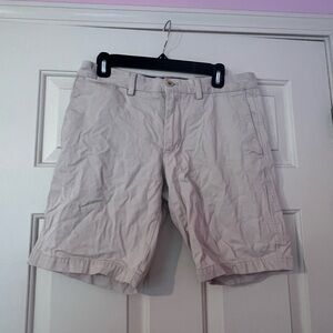 Men’s Banana Republic Aiden Shorts Light Khaki Flat Front Shorts Size 31